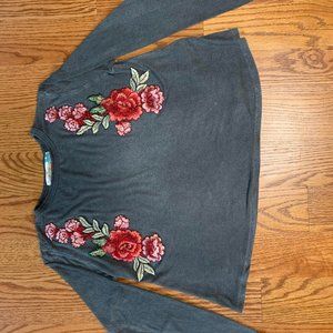 Vintage Havana - Rose Embroidered Long Sleeve